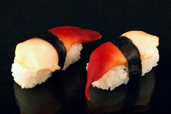 Hokkigai Nigiri